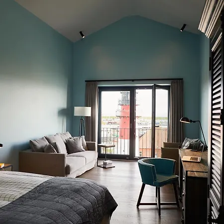 Отель Lighthouse & Бюзум