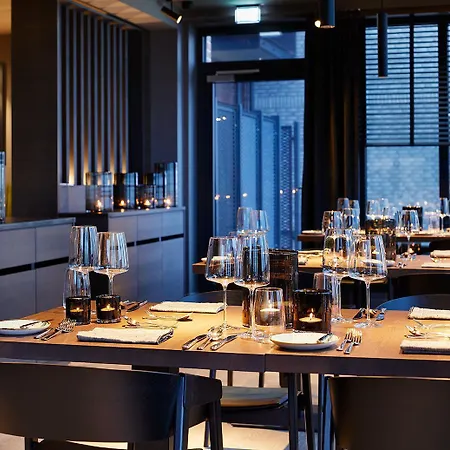 Lighthouse & Hotel Büsum