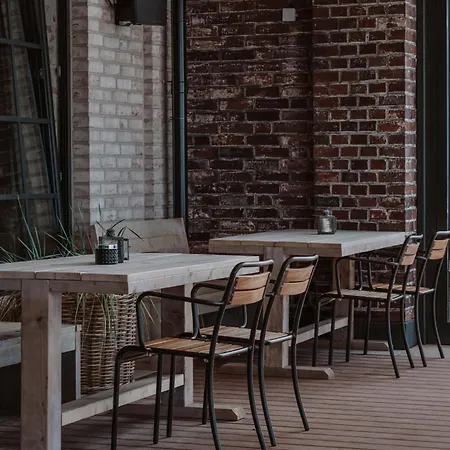 Hotel Lighthouse & 5*