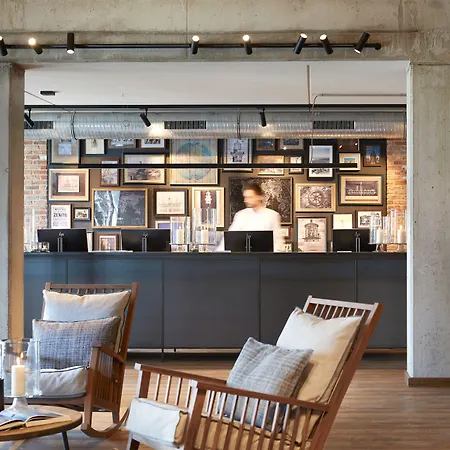 Lighthouse & Hotel 5*