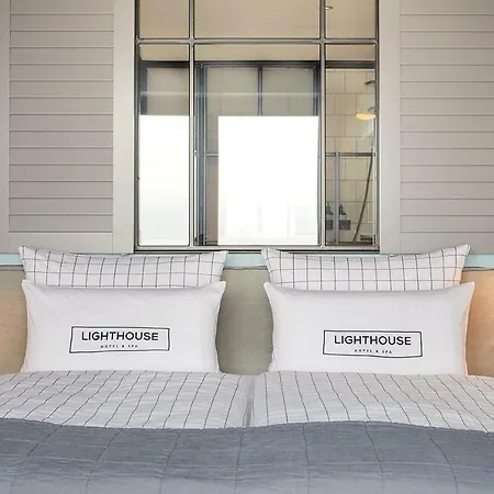 Отель Lighthouse & 5*