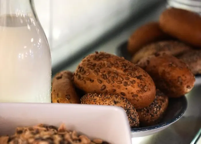 Hotel Lighthouse & 5*