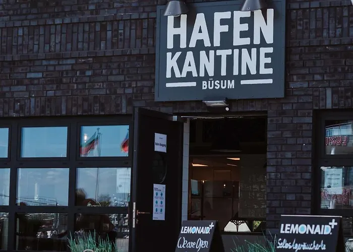 Lighthouse & Hotel Busum