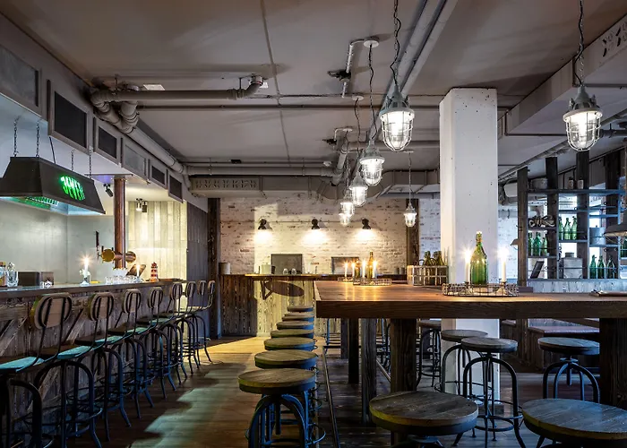 Hotel Lighthouse & Busum