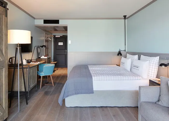 Hotell Lighthouse & 5*